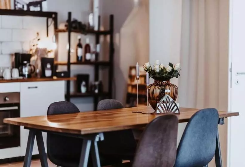 The Loft Lodge   Suiten