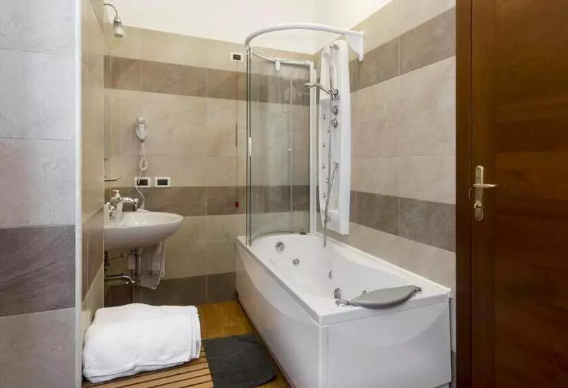 Bed and Breakfast Agriturismo Il Falco