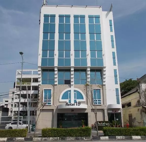 هتل 19 Penang