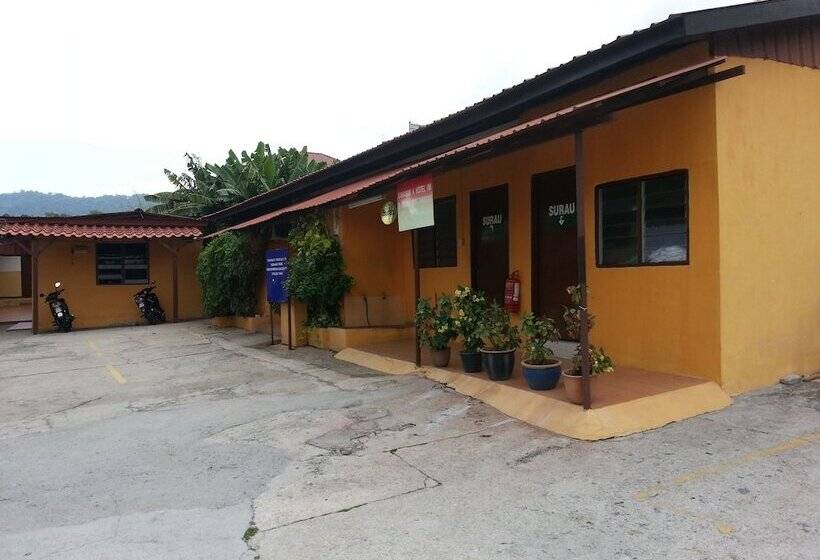 בית מלון כפרי Anggerik Lodging