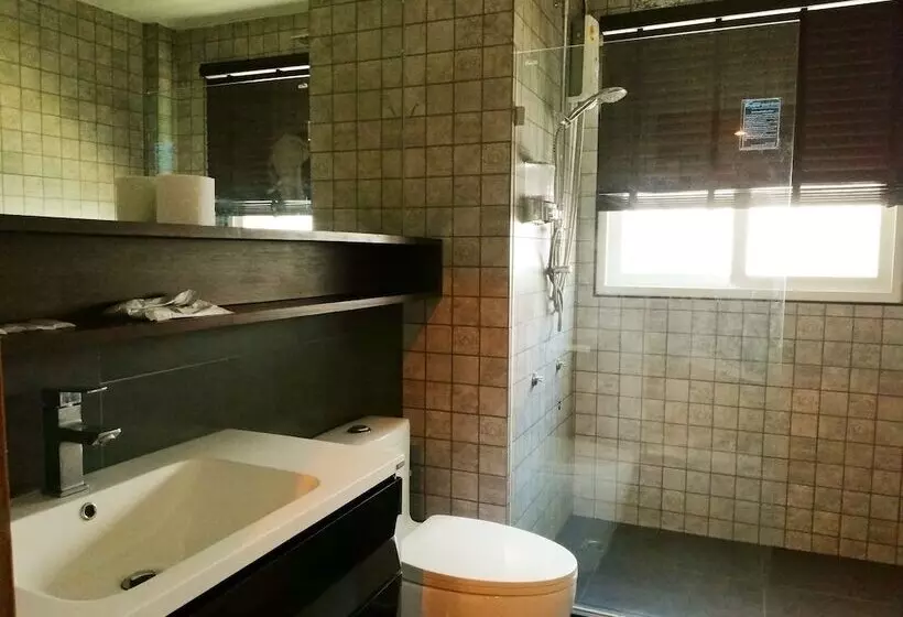 호텔 Himalayan Inn