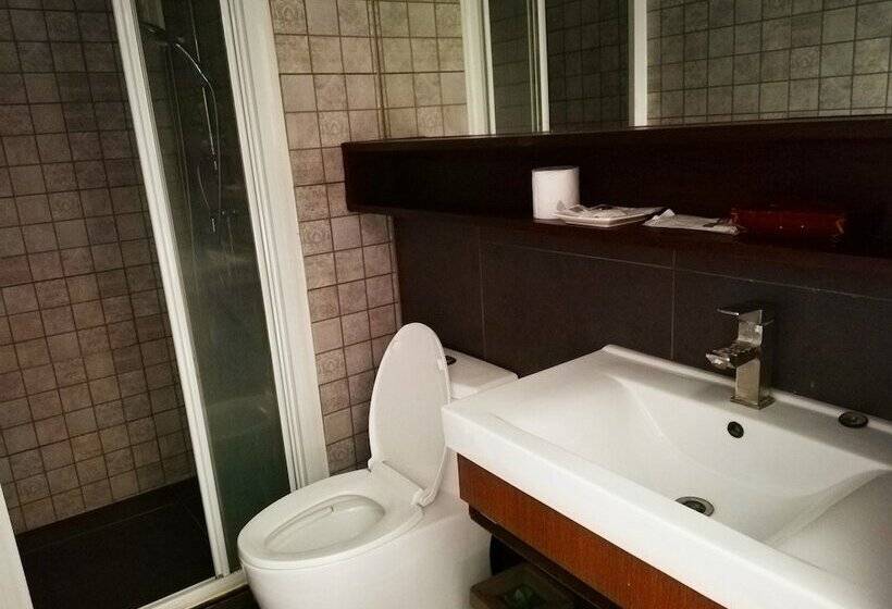 فندق Himalayan Inn