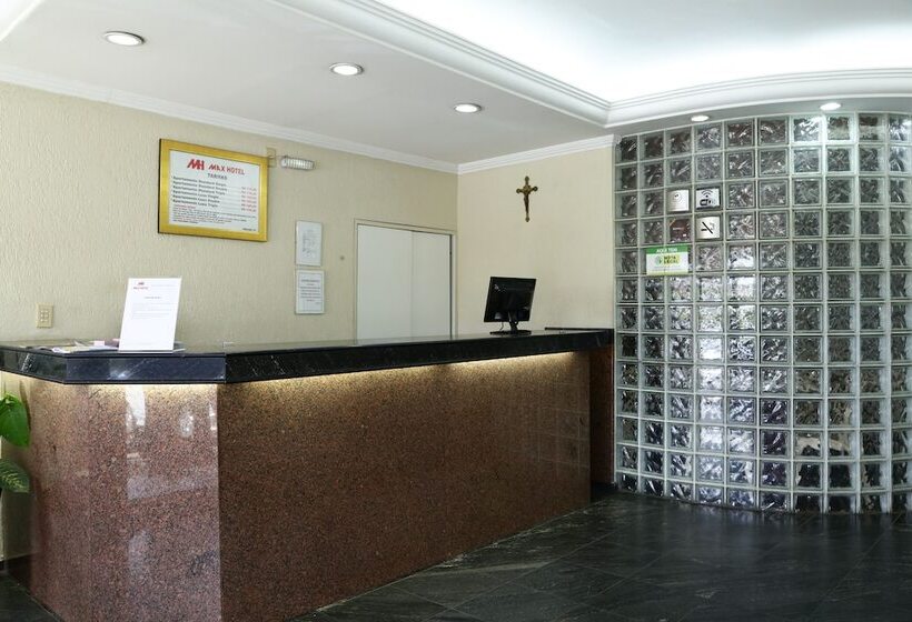 هتل Max