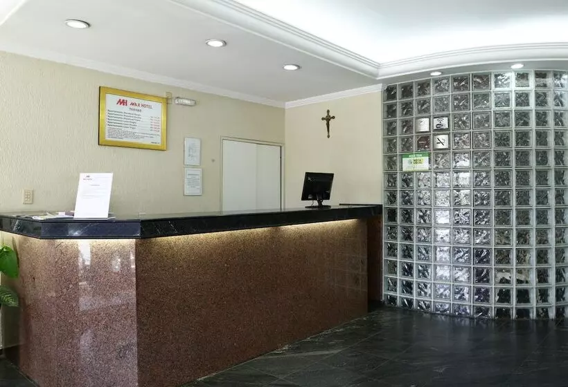ホテル Max