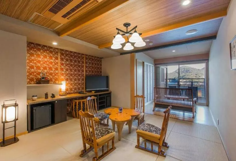 酒店 Migiwatei Ochi Kochi