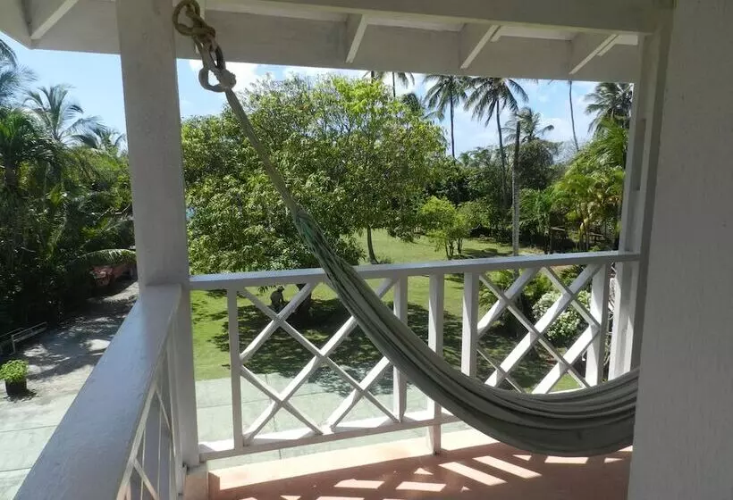 Hotel Ocean View Sai