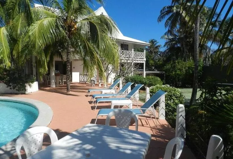 Hotel Ocean View Sai