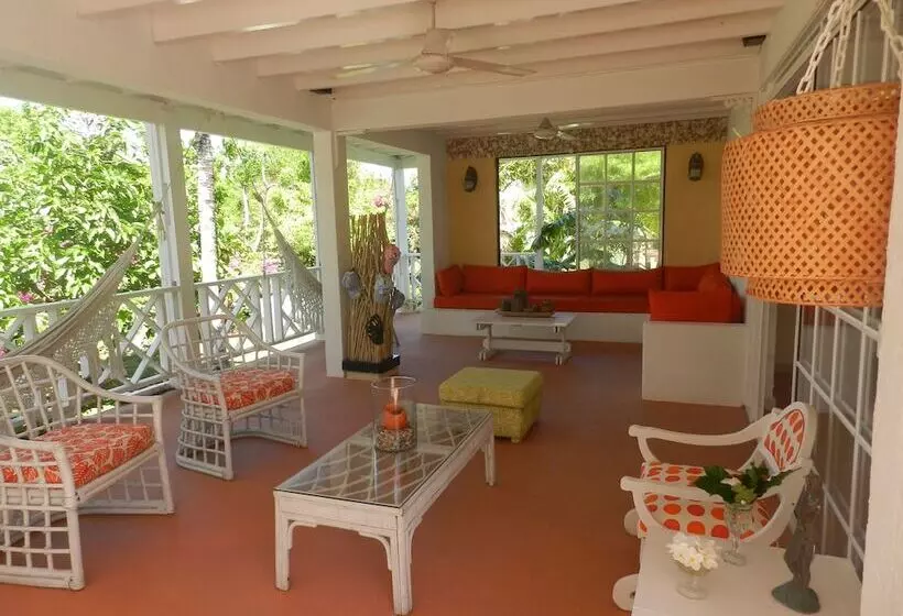 Hotel Ocean View Sai