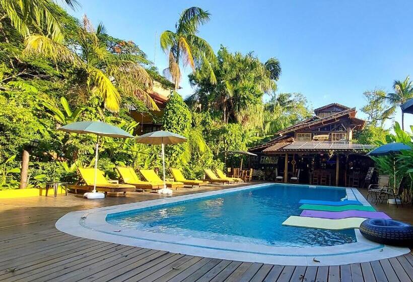 هتل Pousada Katmandu