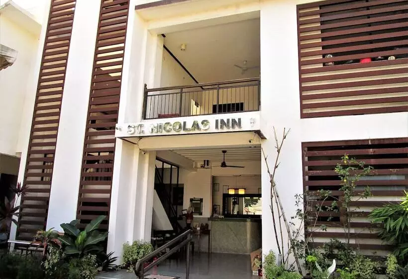 Отель St. Nicolas Inn