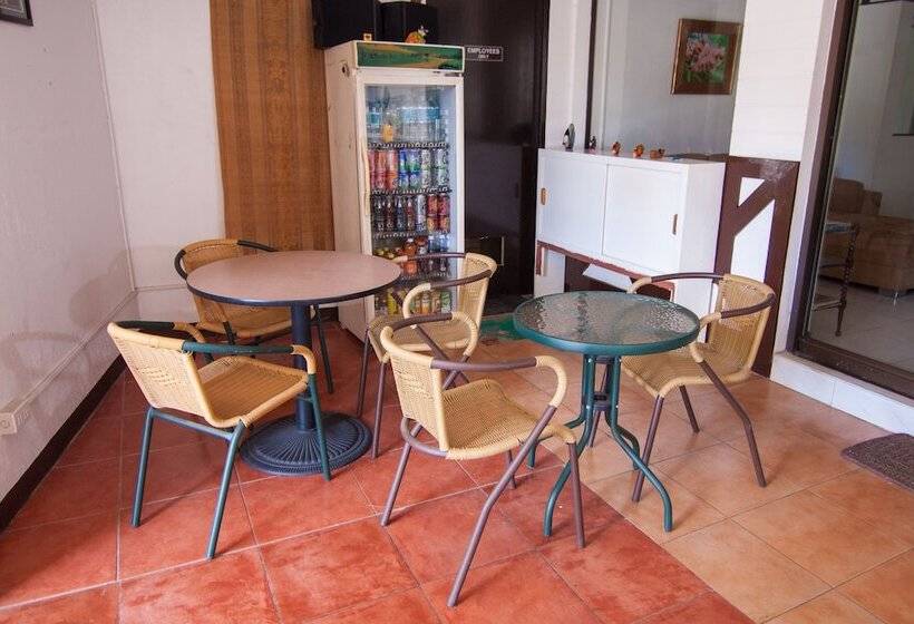 فندق St. Nicolas Inn