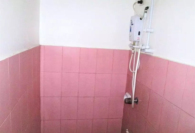 Отель St. Nicolas Inn