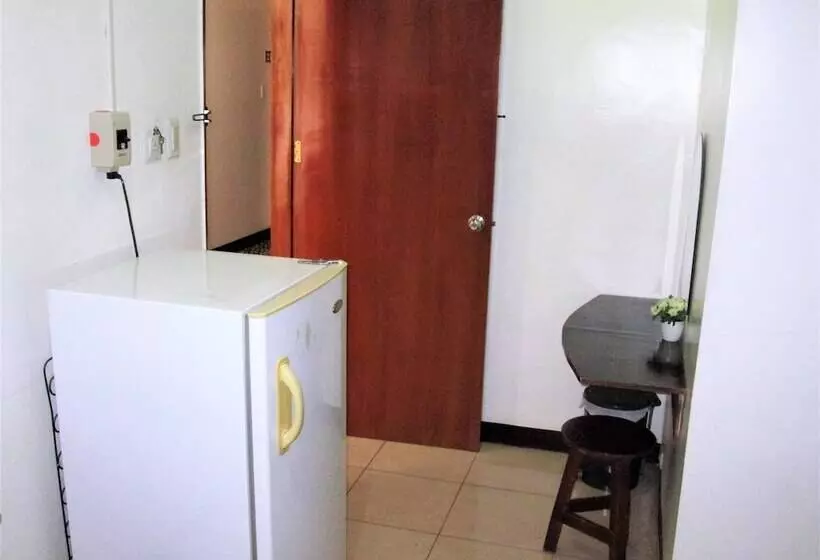 Отель St. Nicolas Inn