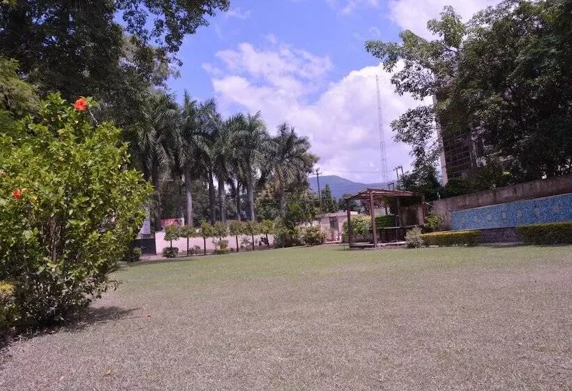 בית מלון כפרי Saurabh Candy By Peppermint