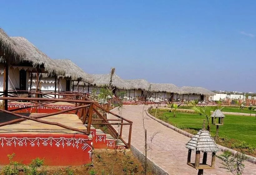 Отель Serena Beach Resort