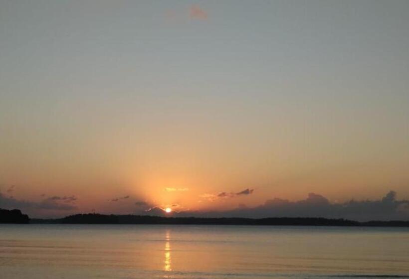 בית מלון כפרי Sea Princess Beach Resort