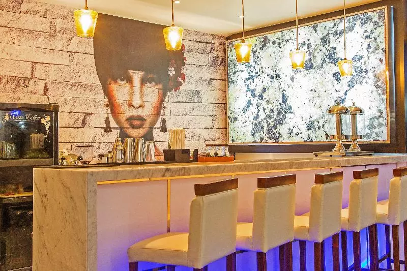 هتل The Leaf Jimbaran