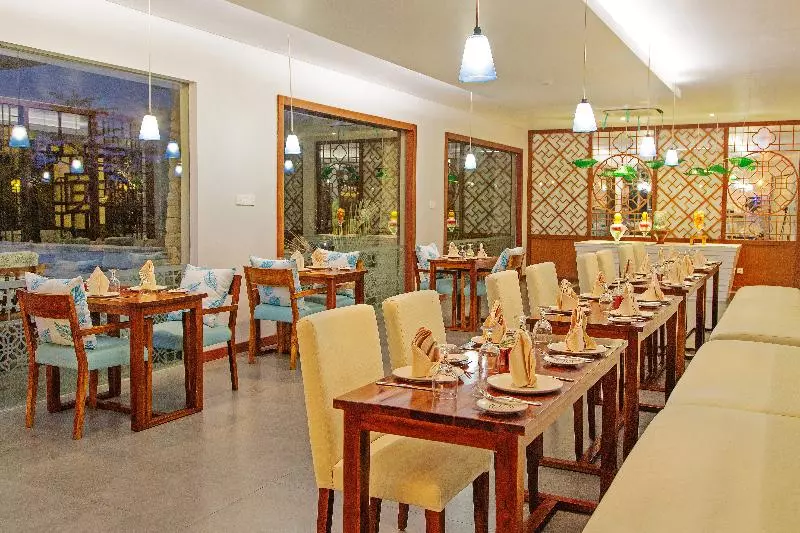 هتل The Leaf Jimbaran