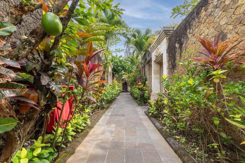 ホテル The Leaf Jimbaran