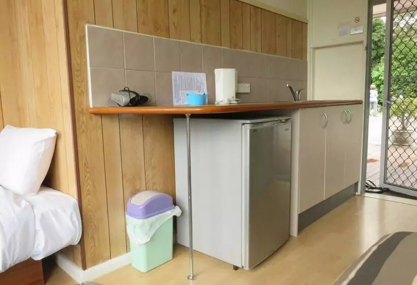 汽车旅馆 Ecotel Narooma