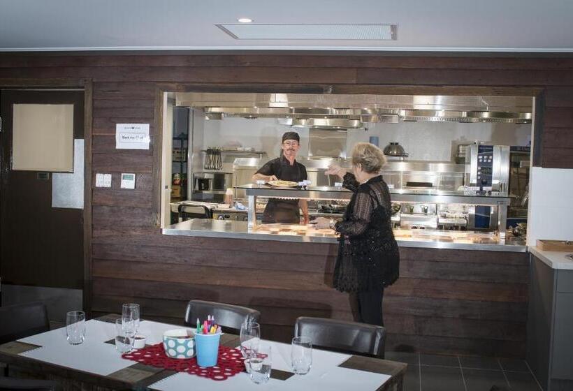 Мотель Kings Park Accommodation