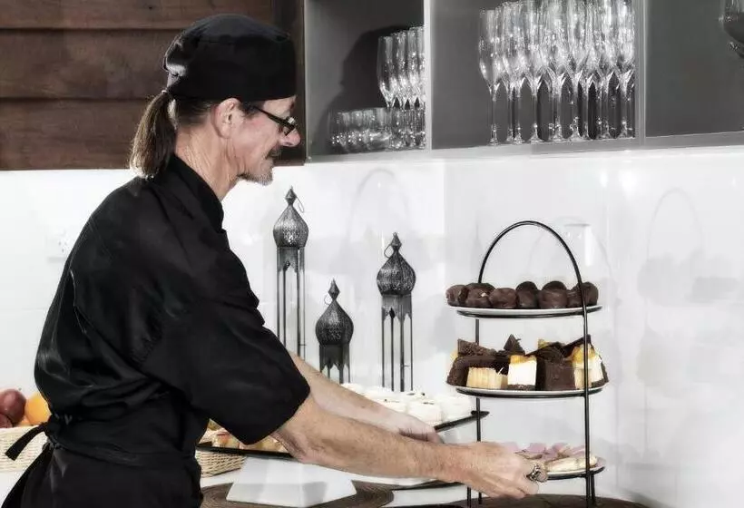 Мотель Kings Park Accommodation