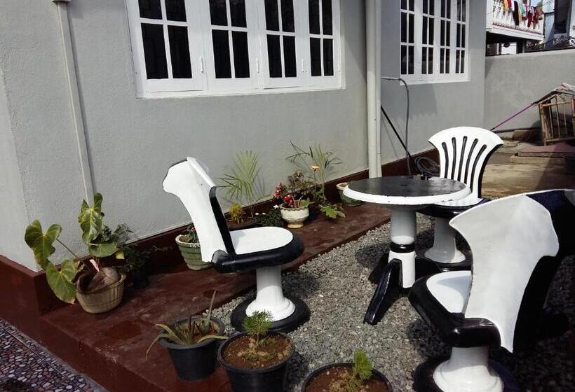 Nuwara Eliya Hills Rest