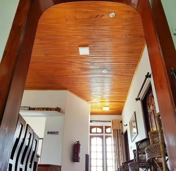 Nuwara Eliya Hills Rest