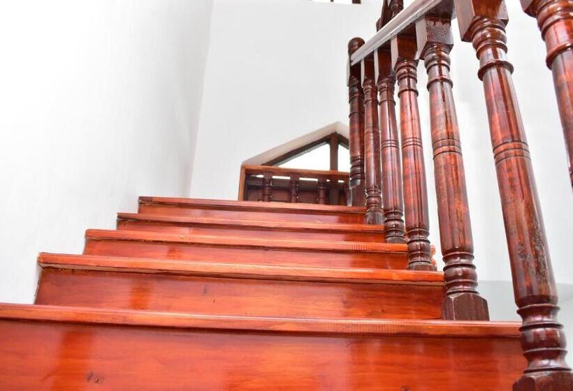 Nuwara Eliya Hills Rest