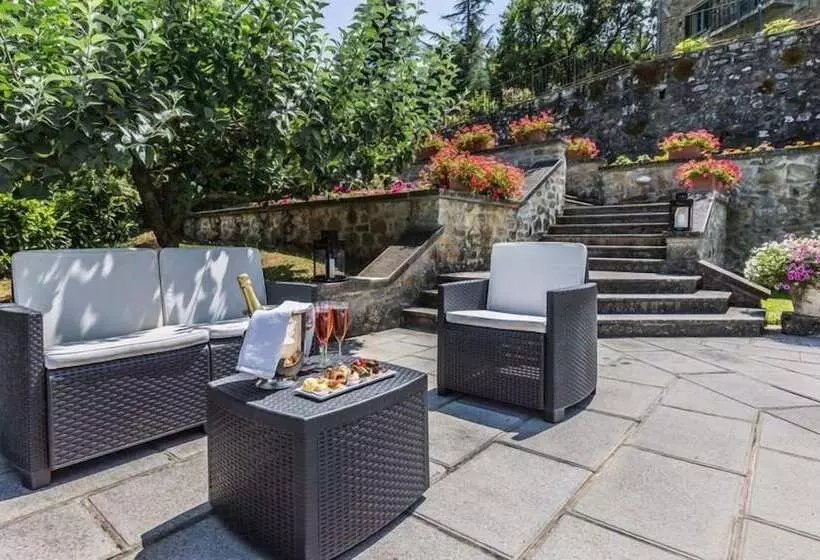 Palazzo Rosadi By Posarellivillas