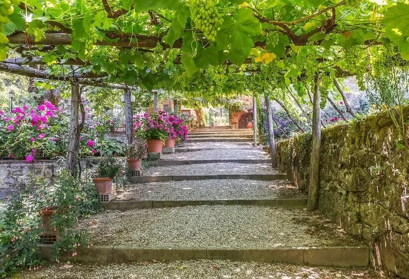 Palazzo Rosadi By Posarellivillas