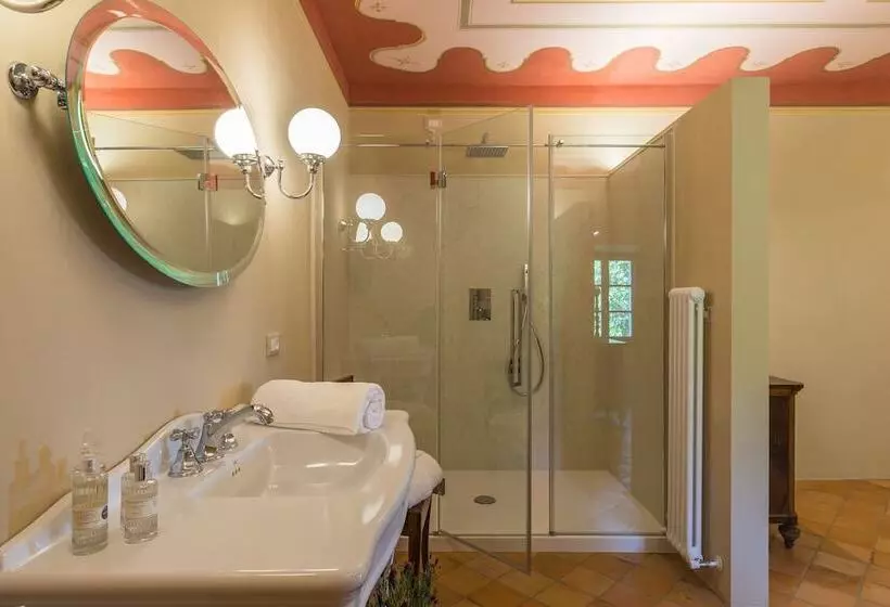 Palazzo Rosadi By Posarellivillas