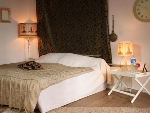 膳宿费 Chateau Rosans