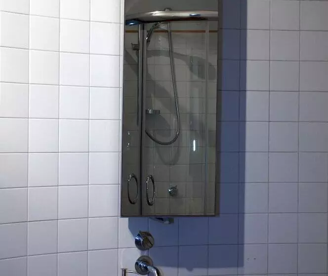 Panzió Residence Zelzar