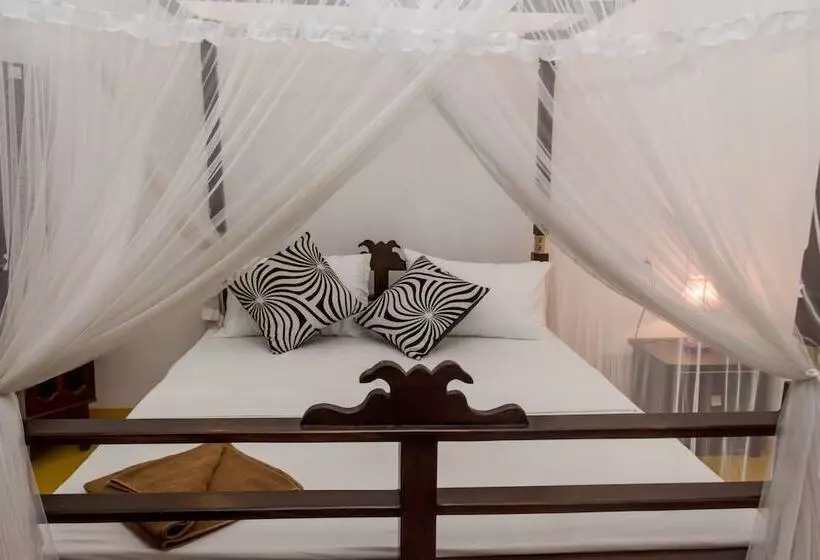 پانسیون Shehan Guest House