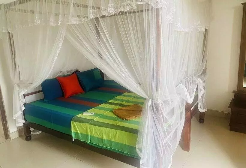 پانسیون Shehan Guest House