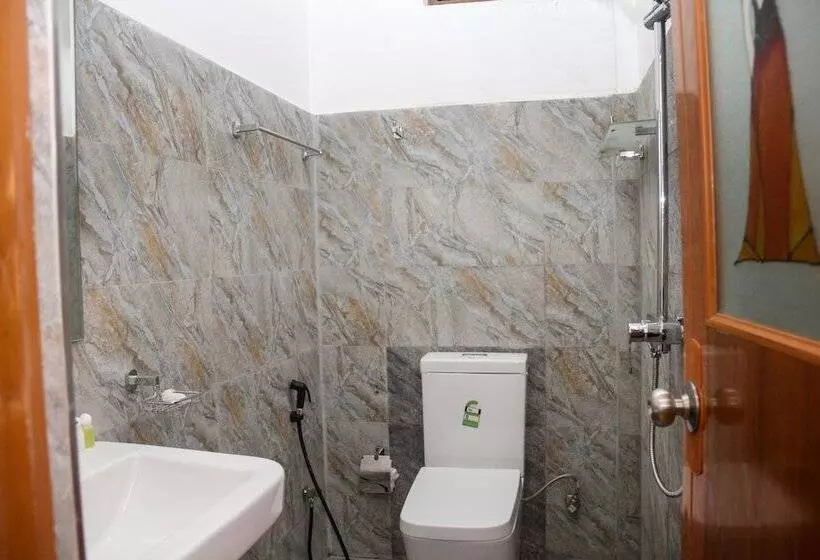 پانسیون Shehan Guest House