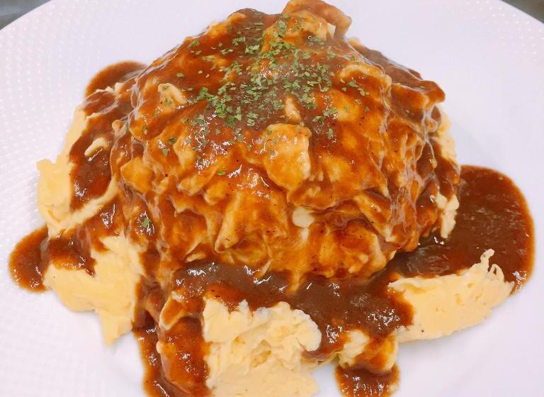 פנסיון Shirahama Club