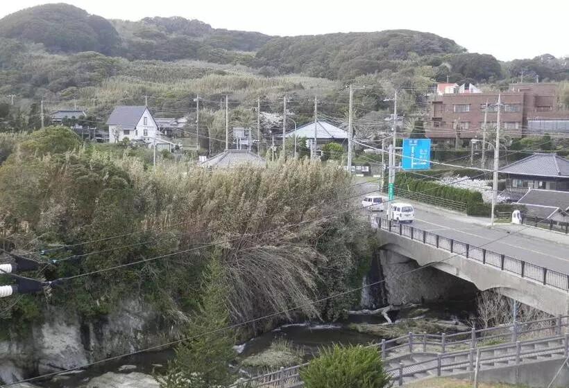 Пансион Shirahama Club