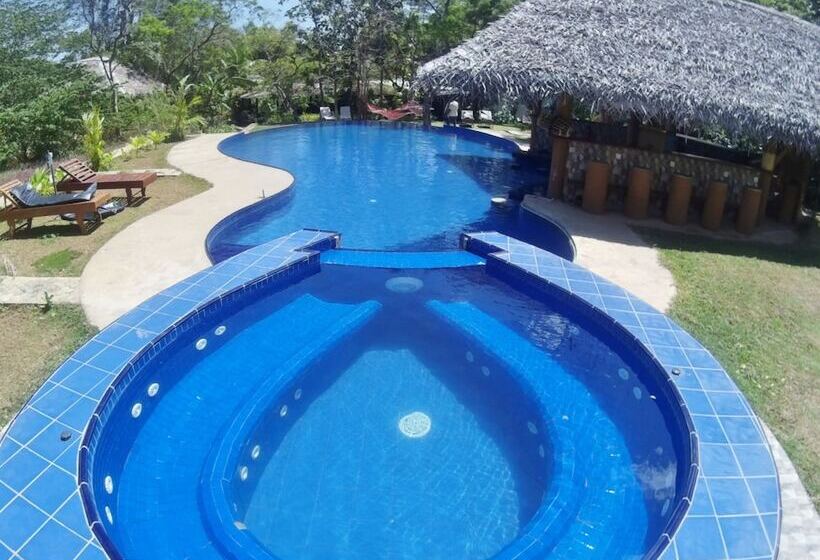 Sundaras Resort & Spa