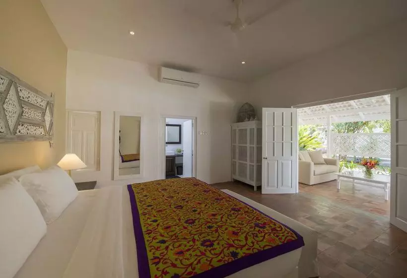 Nyne Hotels   Rock Villa, Bentota