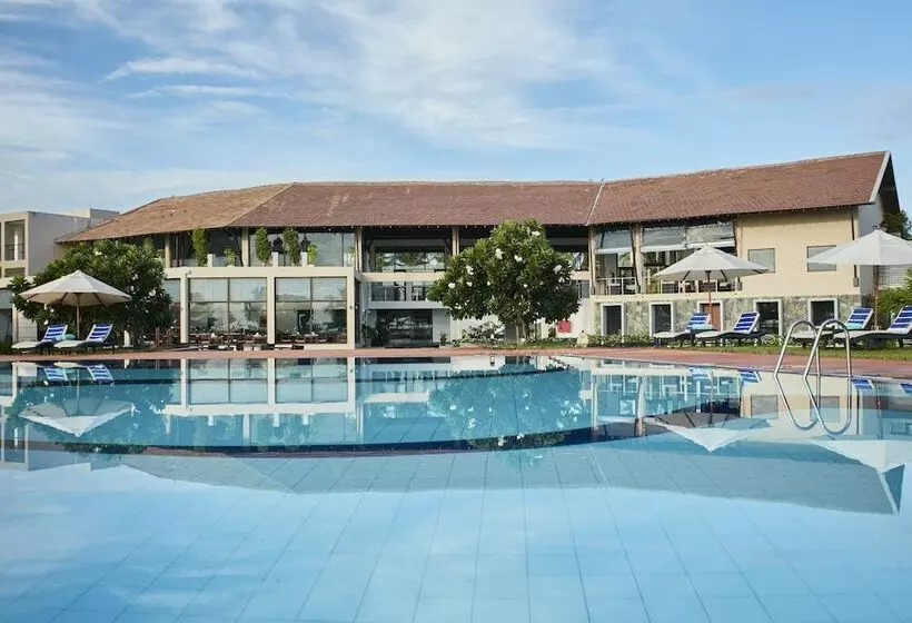 The Calm Resort & Spa