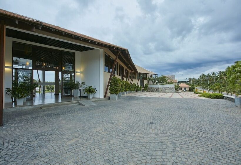 The Calm Resort & Spa