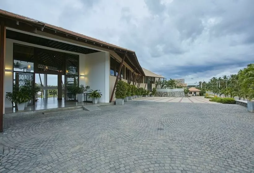 The Calm Resort & Spa