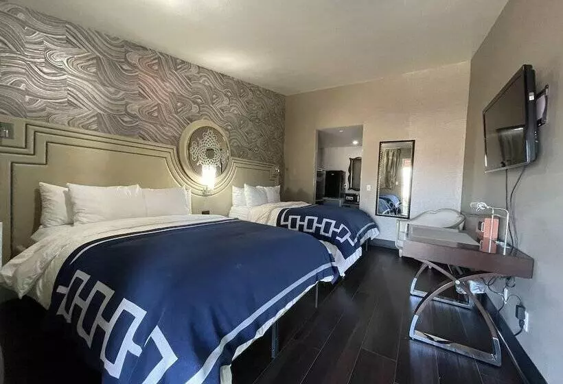 Crown Motel