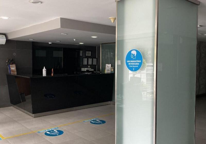 בית מלון כפרי Africa Maputo Business