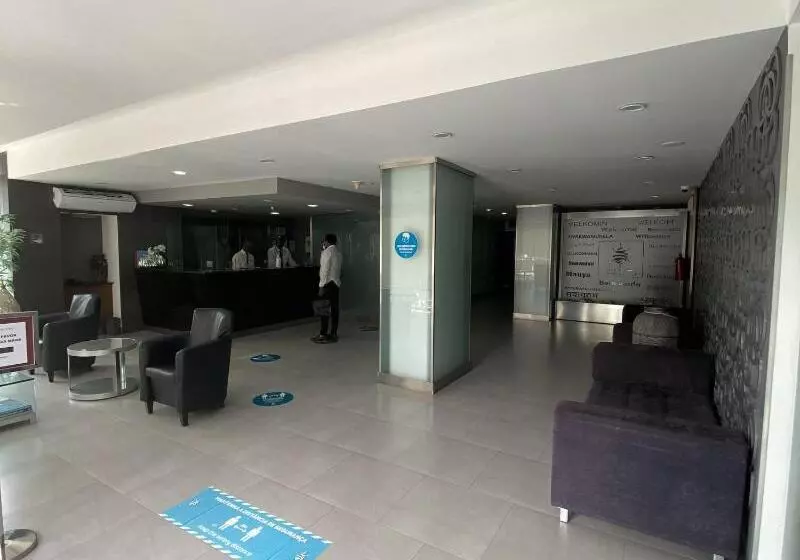 هتل Africa Maputo Business