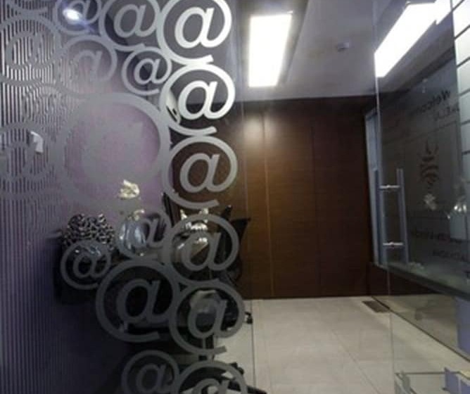 בית מלון כפרי Africa Maputo Business