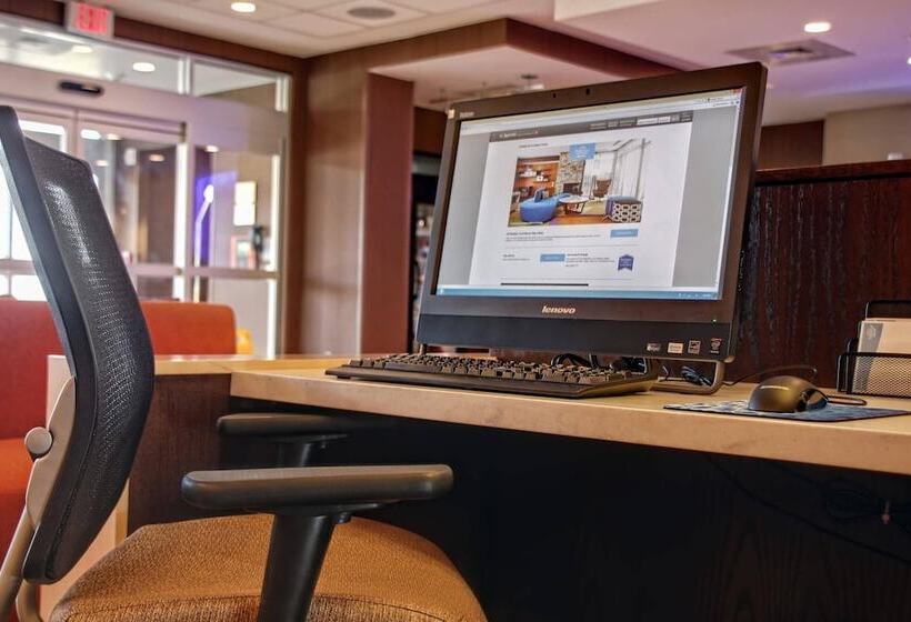 ホテル Fairfield Inn & Suites By Marriott Reading Wyomissing