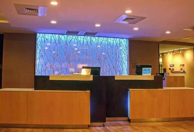 호텔 Fairfield Inn & Suites By Marriott Reading Wyomissing